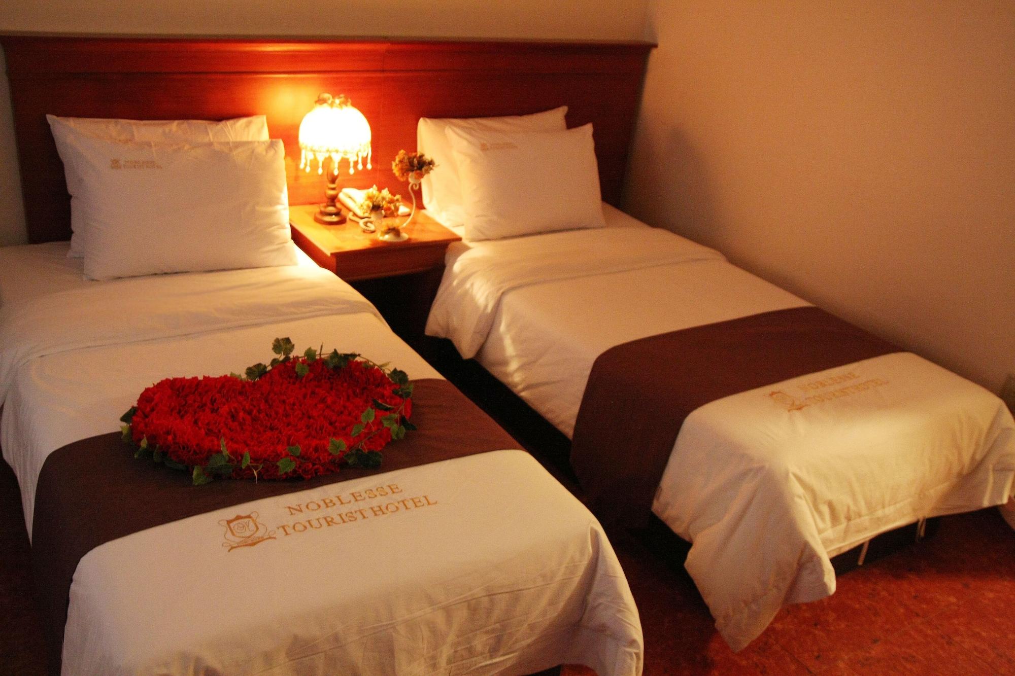 Noblesse Tourist Hotel Seoel Buitenkant foto