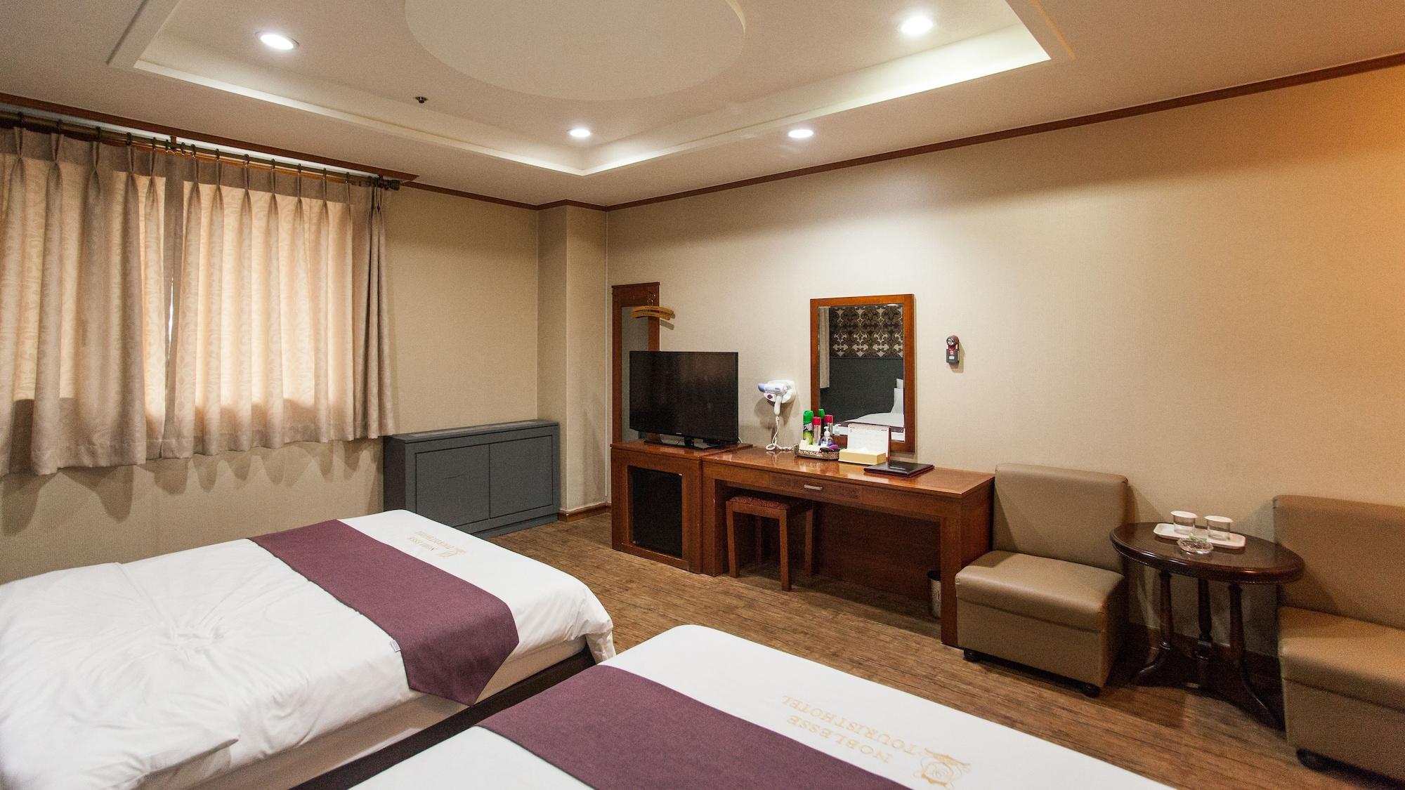 Noblesse Tourist Hotel Seoel Buitenkant foto