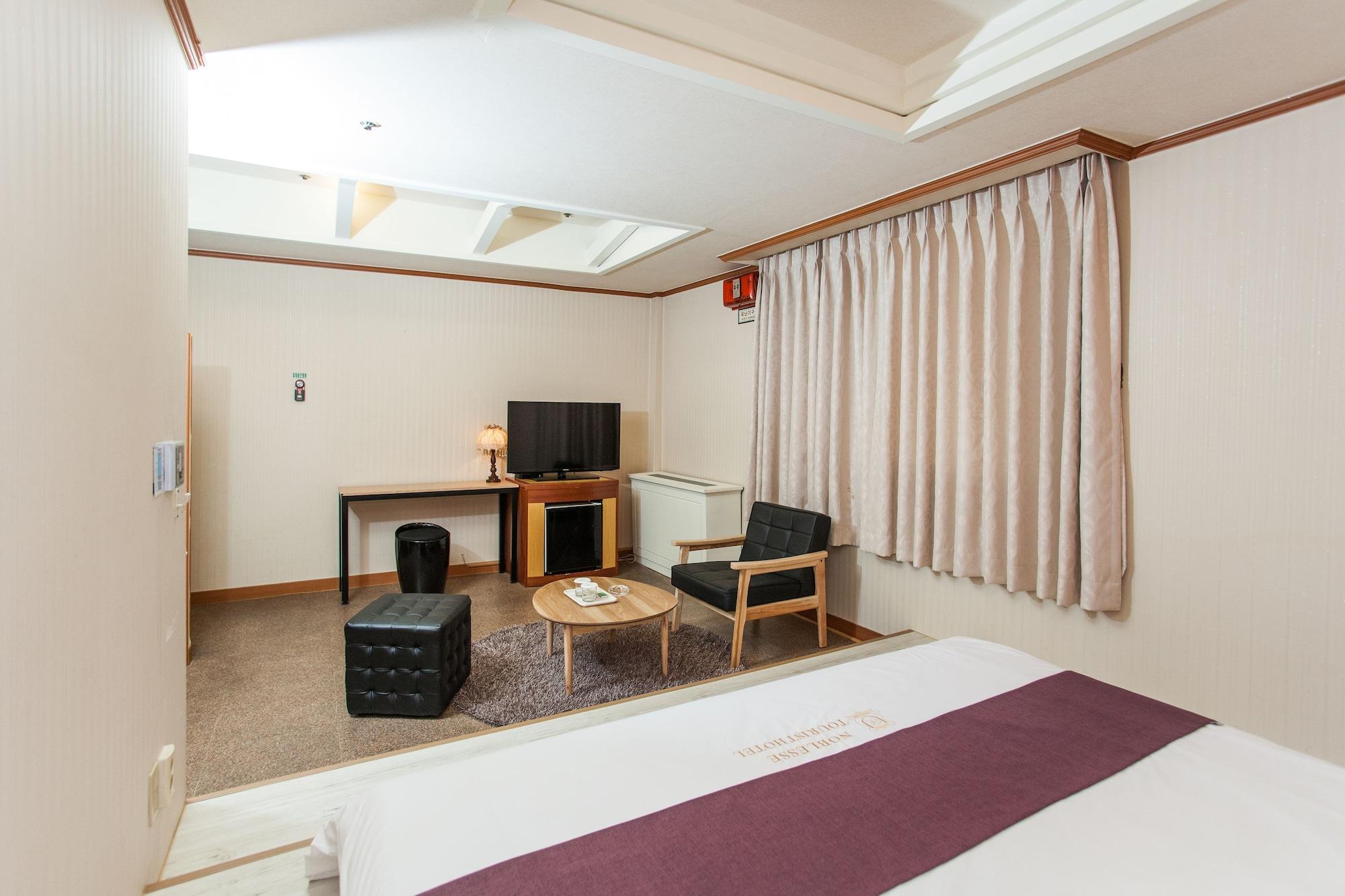 Noblesse Tourist Hotel Seoel Buitenkant foto