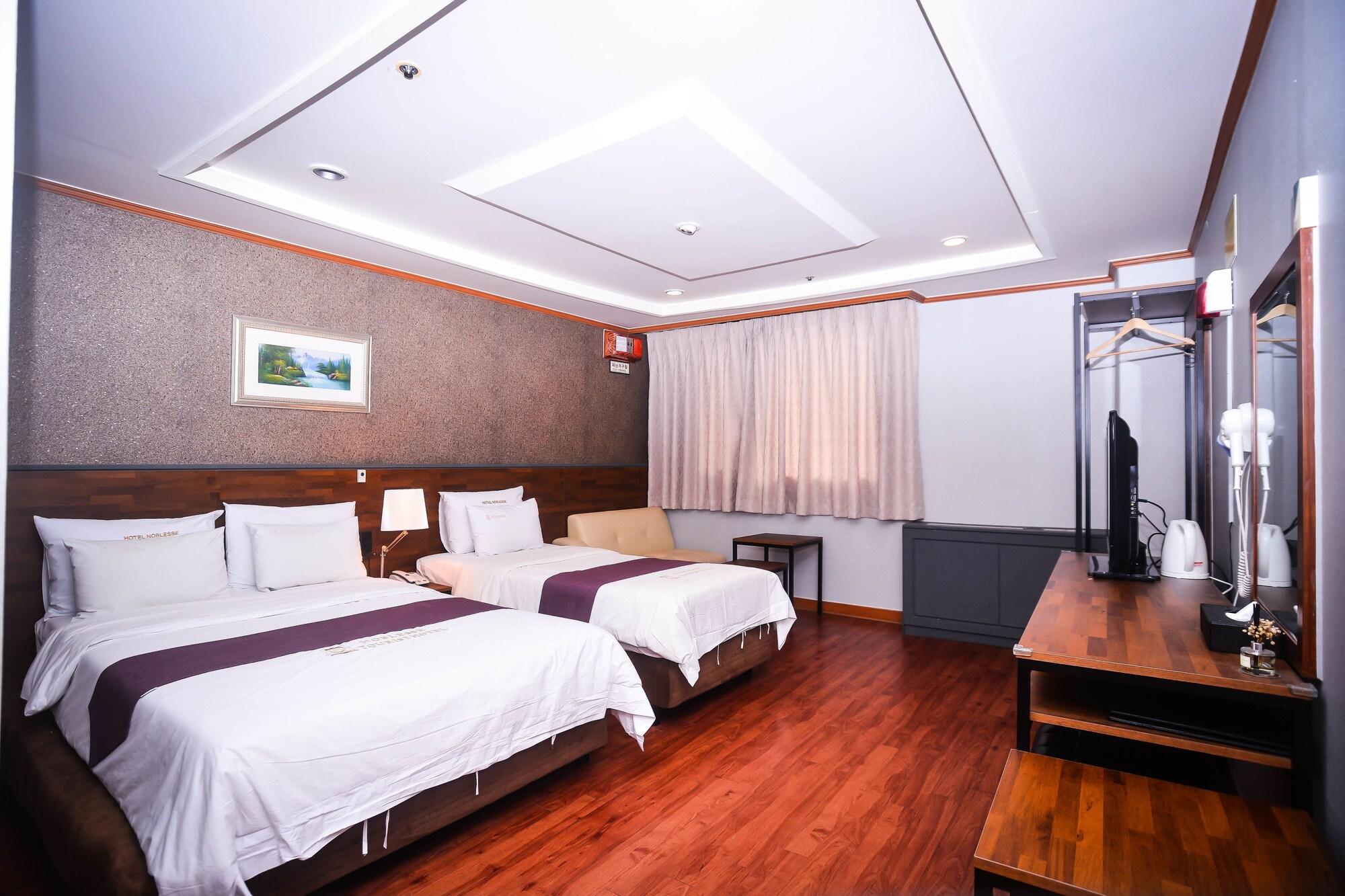 Noblesse Tourist Hotel Seoel Buitenkant foto