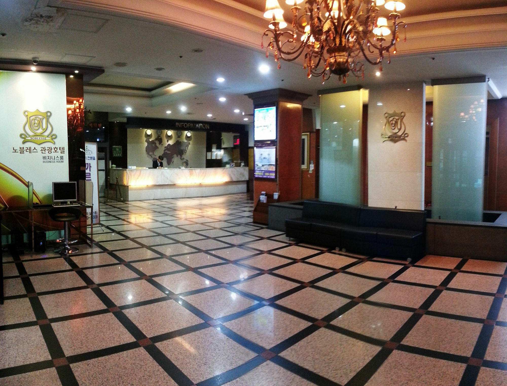 Noblesse Tourist Hotel Seoel Buitenkant foto